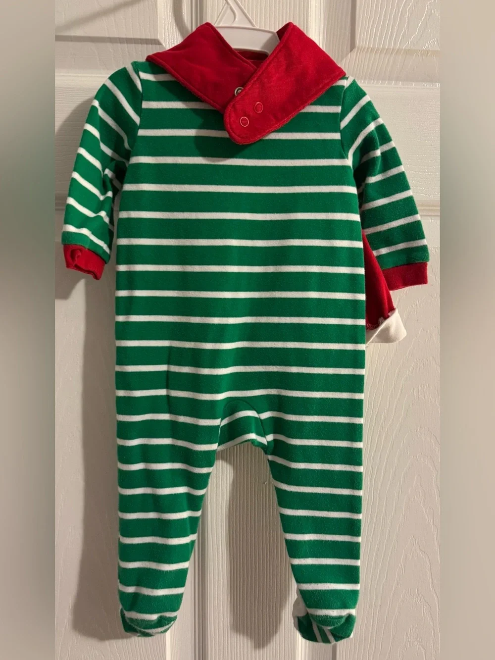 Green White Red Carter’s Christmas Santa Stripe Sleep N Play Bundle sz 6m